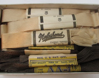 Vintage 1920s Shoe Laces in Original Box 10  Nylon + 6 Rayon Never Used Vintage Shoe Laces Old Store Stock  Nylashond 21 inch & AA-1 18inch