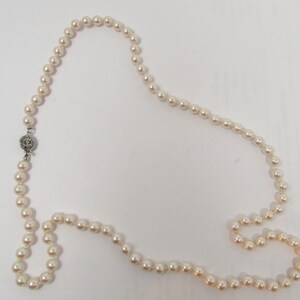 Vintage Faux Pearls Single Strand Necklace 1950s Necklace Quality