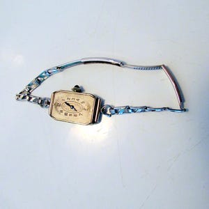 Vintage Elgin Womens Watch 14mm 10K Rolled Gold Plated Mesh Band Manual Wind Vintage Elgin Ladies 17 Jewel Mechanical Wind Up Watch 10K  main image 2