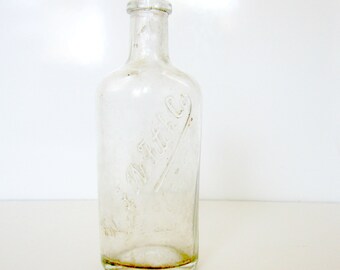 Antique Medicine Bottle The F W Fitch Co 1920s