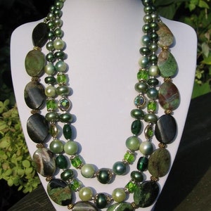 Forest Green 1950 Vintage Glass, Faux Pearls, Semi Precious Opal Stones Necklace with Swarovski Crystal Earrings, One of a Kind image 8