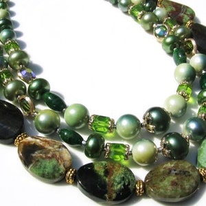 Forest Green 1950 Vintage Glass, Faux Pearls, Semi Precious Opal Stones Necklace with Swarovski Crystal Earrings, One of a Kind image 3