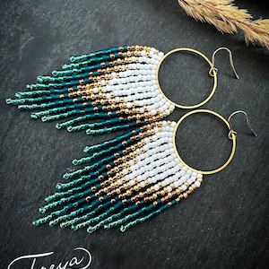 White teal turquoise ombré beaded earrings, Gradient fringe seed bead earrings, handmade dangle earrings, perfect gift for her
