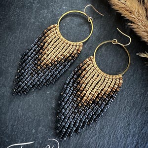 Gold and black ombré beaded earrings, ombre short fringe lightweight gradient earrings seed bead fringe earrings, perfect gift for her