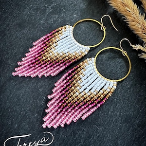 Gold white and pink ombré beaded earrings, ombre short fringe lightweight gradient earrings, seed bead fringe earrings perfect gift for her