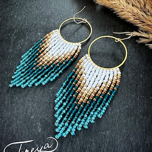 Gold white and blue ombré beaded earrings, ombre short fringe lightweight gradient earrings, seed bead fringe earrings perfect gift for her