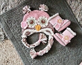 Baby owl hat and booties.   Furry accents