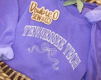 sweat-shirt à col rond brodé personnalisé Tennessee Tech vintage