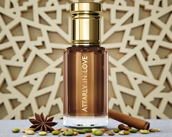 Oud Alina Perfume Oil: Exotic Rose, Amber & Sandalwood Blend
