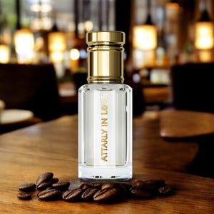 Black Vanilla Perfume Oil: Spiced Vanilla, Oud & Amber - Vegan