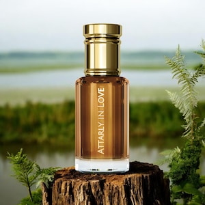 Wood Oud Perfume Oil: Rich Earthy Unisex Scent