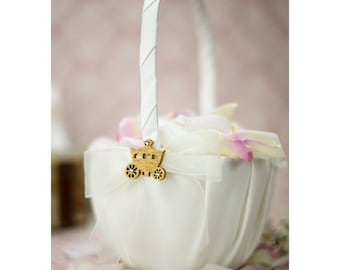 Elegant Fairy Tale Cinderella Coach Wedding Flowergirl Basket (Silver/Gold)