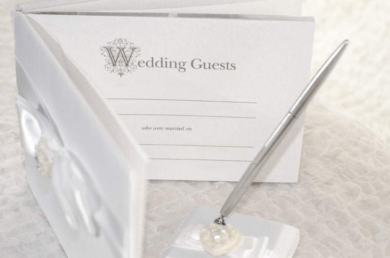 Rhinestone Pearlized Heart Rose Bouquet Wedding Guestbook and Pen Set 20-25405