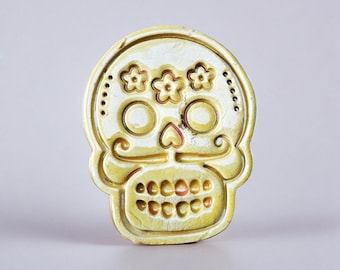 Imán de Calavera Dorada – Adorno de Calavera de Azúcar, 4,5×5,5 cm, varios diseños