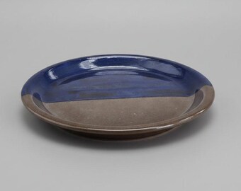 Tidebound Divide Ceramic Plate – Elements Meeting in Quiet RItual
