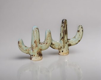 Porta anillos de cerámica Cactus Bloom – Símbolos de la Gracia Silenciosa, 6×6 cm