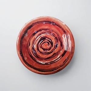 Rosa Wirbel Keramikteller – Sanfte Bewegung auf dem Tisch, Ø19,5×3 cm