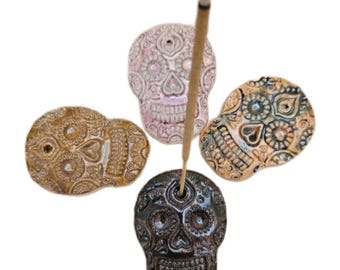 Sugar Skull Ceramic Incense Holder – Silent Ritual Dish, Ø9.5×1 cm