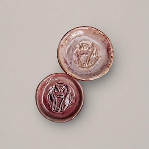 Platos de cerámica Podenco Pride – Juego de 2 bandejas devocionales, Ø9 y Ø7 cm