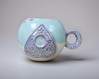 Taza de té de cerámica Spectral Planchette – Recipiente ritual, Ø11×9,5 cm