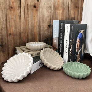 Granite Textured Ruffle Bowl: Neutral Home Decor Catchall