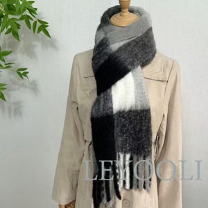 Black white plaid scarf, winter warm scarf, color blocking design scarf, wool scarf, fashion scarf, Christmas gift