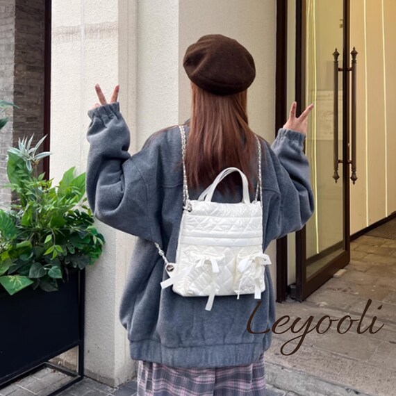 Quilted Chain Backpack: Elegant White Puffer Bag - Etsy display picture 3