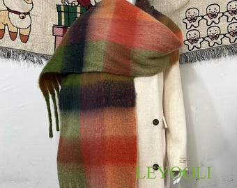 Bufanda de mohair a cuadros con flecos / Chal de invierno verde y naranja