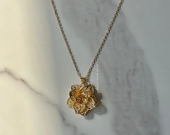 Gold Flower Necklace