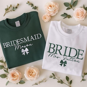 Suéter bordado personalizado para novia y dama de honor, cuello redondo personalizado para fiesta de bodas, regalos de despedida de soltera a juego para el equipo nupcial