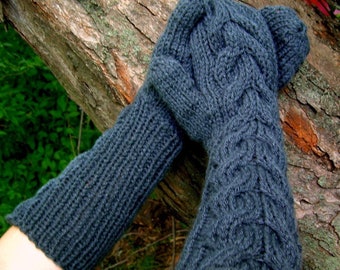 Best Seller Twilight Bella Swan Inspired Mittens - Look alike - hand knitted