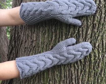 Best Seller Twilight Bella Swan Mittens - Look alike - hand knitted