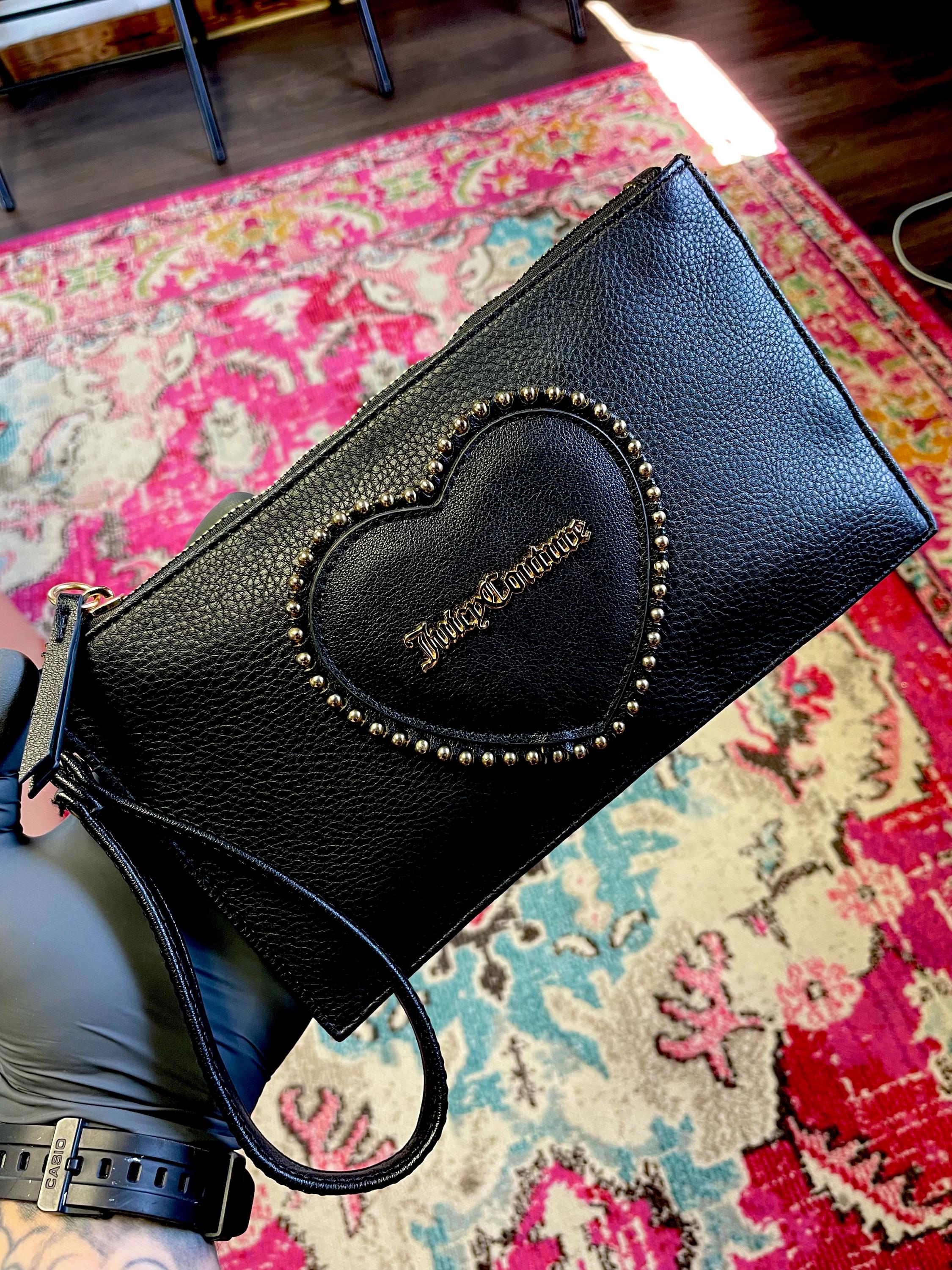 Juicy Couture（財布）のフリマアイテム一覧