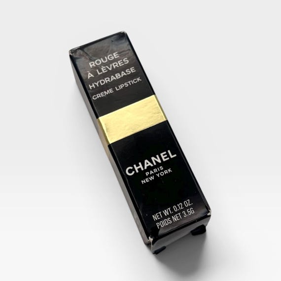 Vintage Chanel Very Vamp Lipstick Rouge Très Noir C. 1995 Rare