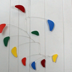 Hanging Mobile Large Sculpture USA in Rang Style Rainbow