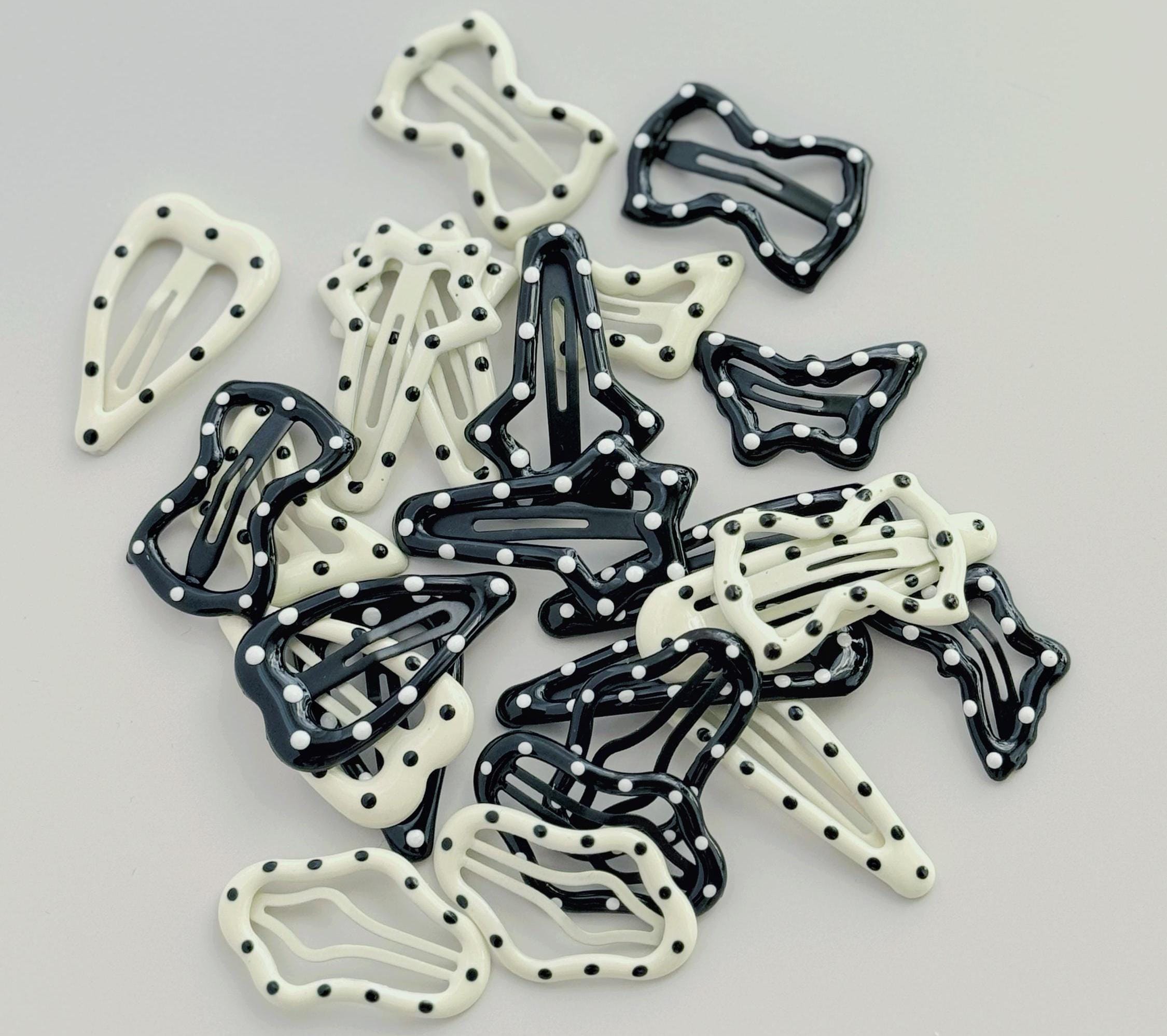 Polka Dot Snap Hair Clips – Set of Assorted Shapes | Black & Beige Hair Barrettes for Girls/Women｜Small Size｜Y2k hair clips