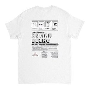 Maglietta con studio del caso di essere umano - T-shirt unica in cotone pesante per abbigliamento casual