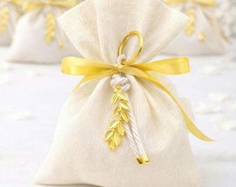 Elegant Wedding Favors – Handmade Ivory Pouches with Gold Olive Leaf Keychains (Set of 10)
