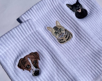 Personalized pet socks, featuring your own dog or cat photo as embroidery, a personalized gift for animal lovers
