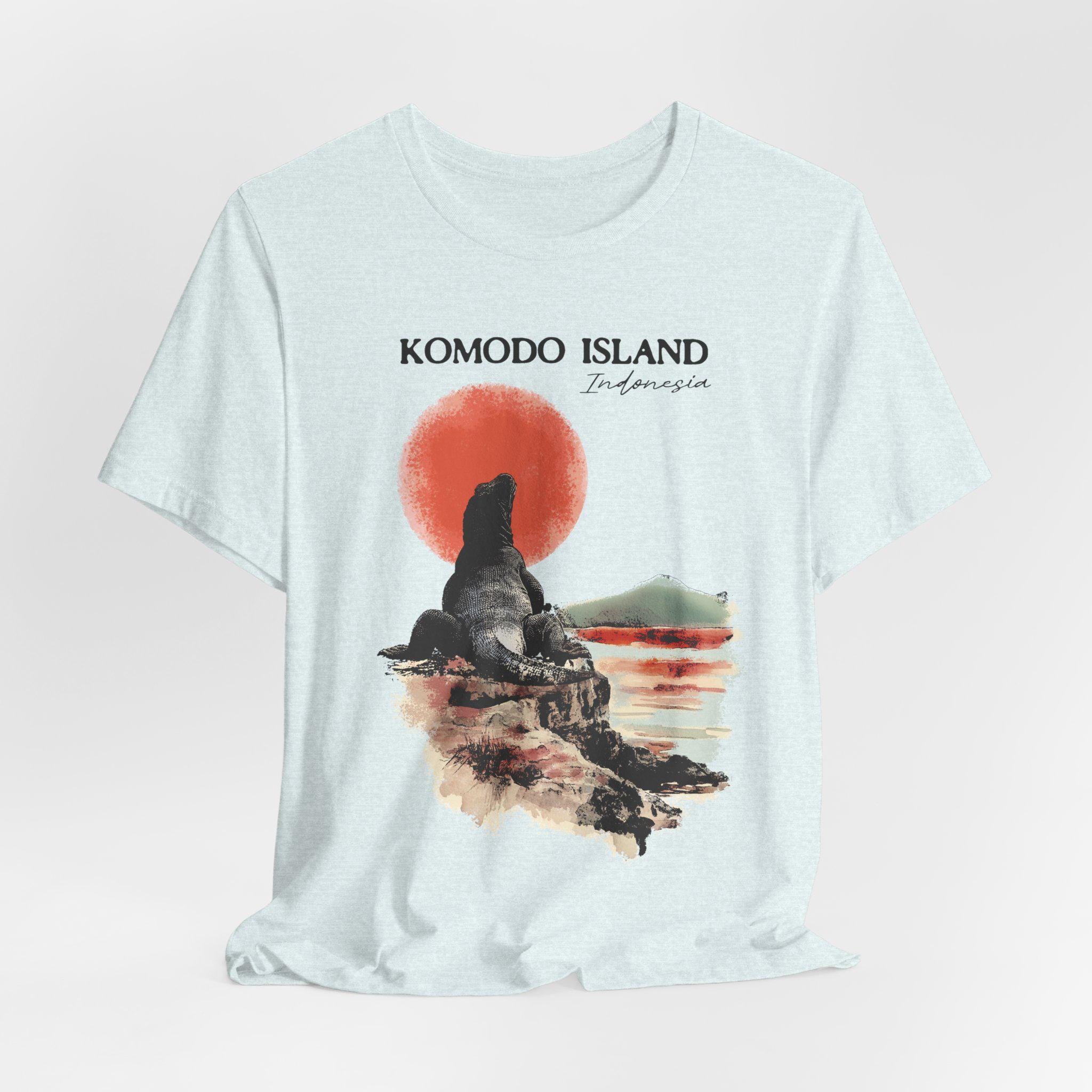 Vintage Komodo Dragon Shirt: Indonesia Travel Souvenir - Etsy