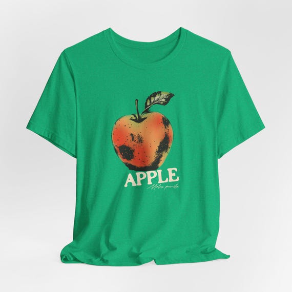 Apple Graphic T-shirt: Unisex Vintage Style Tee for Foodies - Etsy