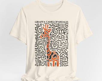 Vintage Style Giraffe Shirt: Unisex Animal Lover Tee