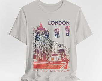 London Cityscape T-Shirt: Unisex Retro UK Graphic Tee