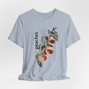 Peaches T Shirt | Unisex Botanical Tee | Fruit Lovers Graphic Tee | Vintage Style Foodie Gift for Her