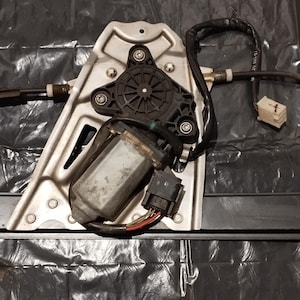 Mercedes S-Klasse W 220 Rechts Hinten Fensterheber Mechanik mit Motor A2207300446RE - Kostenloser Versand Weltweit -