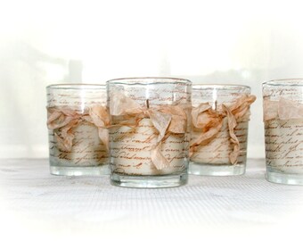50 Franse Script Kaarsen - Bruiloft Gunsten - Tafel Centerpiece - Vintage Chic Hand Gestempelde Votives Gebonden - Vintage Geverfd Lint - Cottage Core
