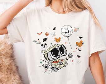 Wall-E Mummy Halloween Shirt: Retro Cartoon Disneyland Tee