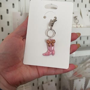 Pink cowgirl boot keychain