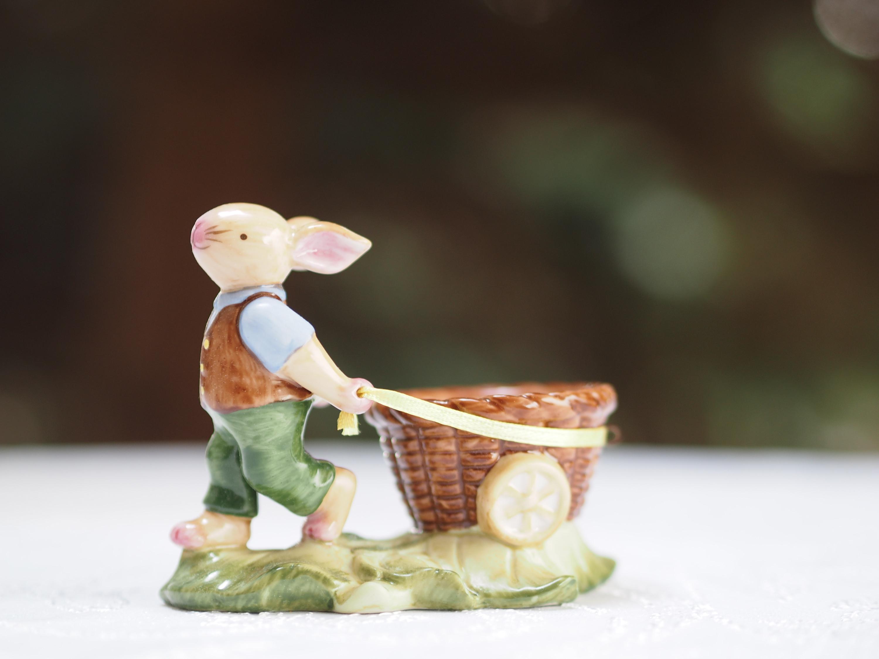 ビレロイ＆ボッホ 限定版 2018 ウサギの置物 エッグカップ - Etsy 日本