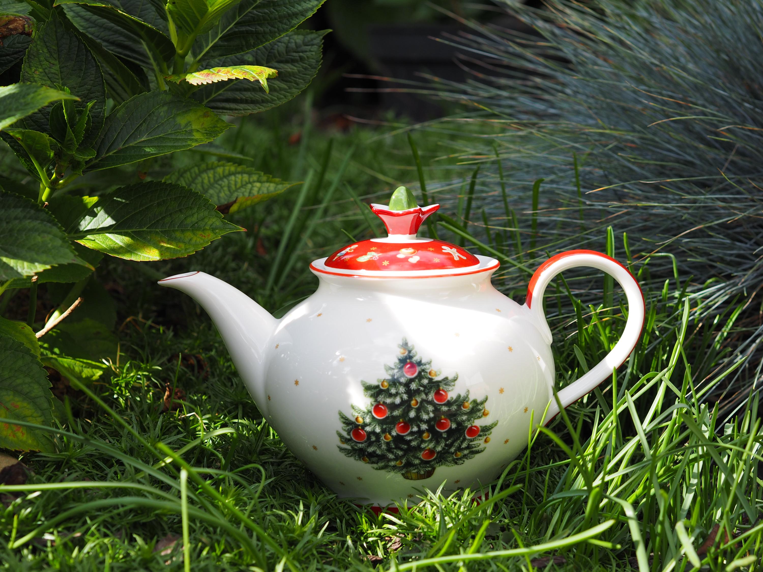ビレロイ＆ボッホ トイズディライト ラージ クリスマスティーポット